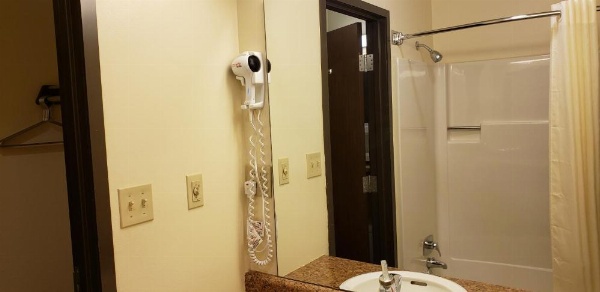 Family Budget Inn image 16