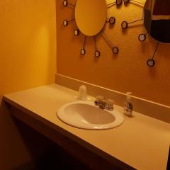 Earth Inn Motel - Jackson